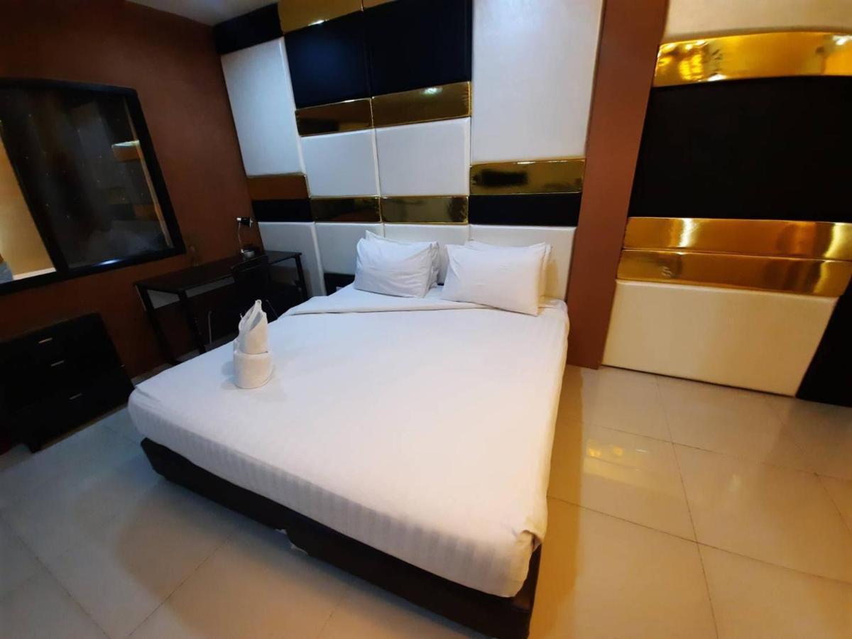 Debua Mahasarakham Hotel Maha Sarakham Exterior foto